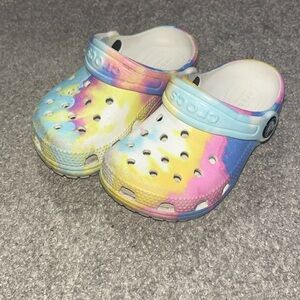 Crocs, Kids/Toddler Size 7C, Multi-color
